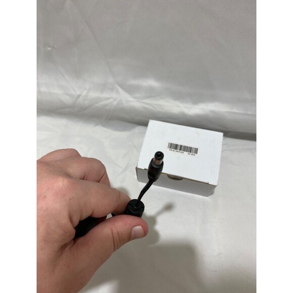 Ubee Switching Adapter Power Cord DSA-12G-12 AUS Black Unused - Picture 5 of 6